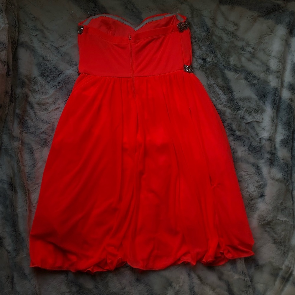 Dress - Picture 6 of 8